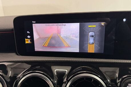 Mercedes-Benz A Class 1.5 A180d AMG Line (Executive) Hatchback 5dr Diesel 7G-DCT Euro 6 (s/s) (11 26