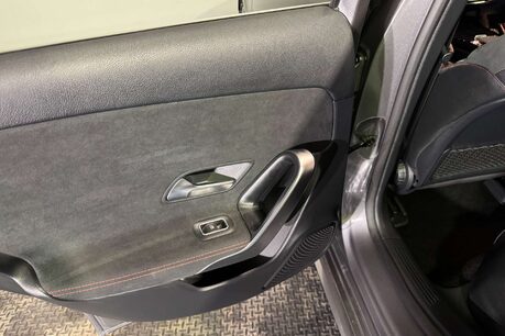 Mercedes-Benz A Class 1.5 A180d AMG Line (Executive) Hatchback 5dr Diesel 7G-DCT Euro 6 (s/s) (11 48