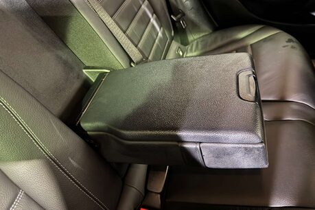 Mercedes-Benz GLC 2.0 GLC300de 13.5kWh AMG Line (Premium) SUV 5dr Diesel Plug-in Hybrid G-Tro 48