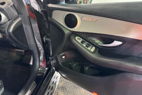 Mercedes-Benz GLC 2.0 GLC300de 13.5kWh AMG Line (Premium) SUV 5dr Diesel Plug-in Hybrid G-Tro 13