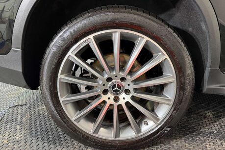 Mercedes-Benz GLC 2.0 GLC300de 13.5kWh AMG Line (Premium) SUV 5dr Diesel Plug-in Hybrid G-Tro 66