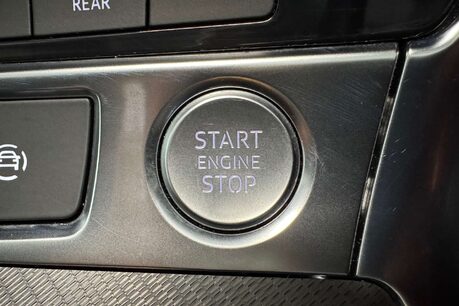 Audi A6 2.0 TDI 40 Sport Saloon 4dr Diesel S Tronic Euro 6 (s/s) (204 ps) 27