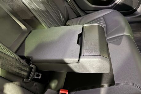 Audi A6 2.0 TDI 40 Sport Saloon 4dr Diesel S Tronic Euro 6 (s/s) (204 ps) 50