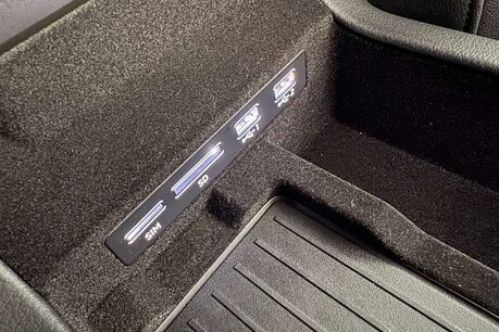 Audi A6 2.0 TDI 40 Sport Saloon 4dr Diesel S Tronic Euro 6 (s/s) (204 ps) 44