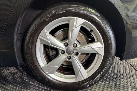 Audi A6 2.0 TDI 40 Sport Saloon 4dr Diesel S Tronic Euro 6 (s/s) (204 ps) 74