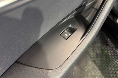 Audi A6 2.0 TDI 40 Sport Saloon 4dr Diesel S Tronic Euro 6 (s/s) (204 ps) 70