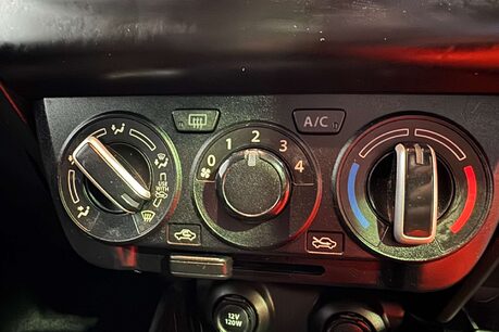 Suzuki Swift 1.2 Dualjet SZ3 Hatchback 5dr Petrol Manual Euro 6 (s/s) (90 ps) 28