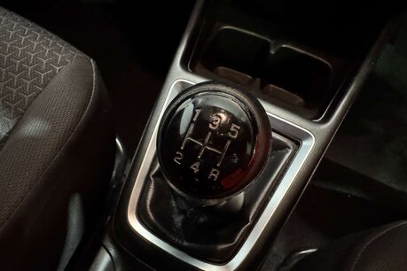 Suzuki Swift 1.2 Dualjet SZ3 Hatchback 5dr Petrol Manual Euro 6 (s/s) (90 ps) 30