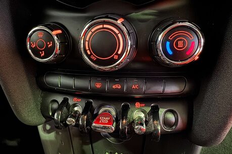 Mini Hatch 1.5 Cooper Hatchback 3dr Petrol Manual Euro 6 (s/s) (136 ps) 24