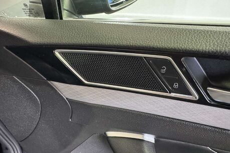 Volkswagen Passat 2.0 TDI EVO SEL Estate 5dr Diesel Manual Euro 6 (s/s) (150 ps) 14