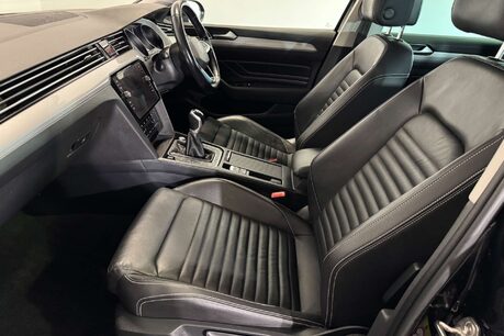 Volkswagen Passat 2.0 TDI EVO SEL Estate 5dr Diesel Manual Euro 6 (s/s) (150 ps) 66
