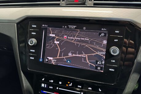 Volkswagen Passat 2.0 TDI EVO SEL Estate 5dr Diesel Manual Euro 6 (s/s) (150 ps) 34