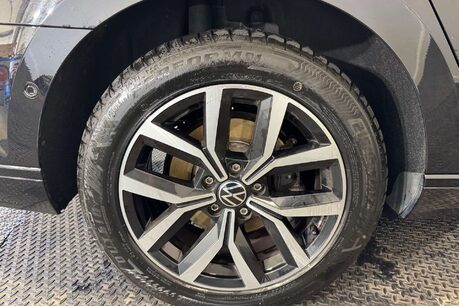 Volkswagen Passat 2.0 TDI EVO SEL Estate 5dr Diesel Manual Euro 6 (s/s) (150 ps) 75