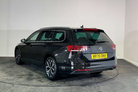 Volkswagen Passat 2.0 TDI EVO SEL Estate 5dr Diesel Manual Euro 6 (s/s) (150 ps) 5