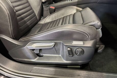 Volkswagen Passat 2.0 TDI EVO SEL Estate 5dr Diesel Manual Euro 6 (s/s) (150 ps) 19