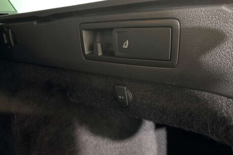 Volkswagen Passat 2.0 TDI EVO SEL Estate 5dr Diesel Manual Euro 6 (s/s) (150 ps) 60