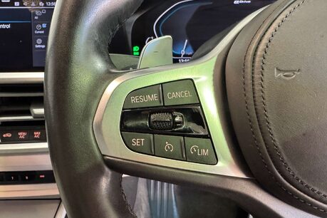 BMW 3 Series 2.0 330e 12kWh M Sport Saloon 4dr Petrol Plug-in Hybrid Auto Euro 6 (s/s) ( 29