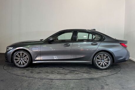 BMW 3 Series 2.0 330e 12kWh M Sport Saloon 4dr Petrol Plug-in Hybrid Auto Euro 6 (s/s) ( 4