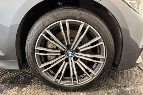 BMW 3 Series 2.0 330e 12kWh M Sport Saloon 4dr Petrol Plug-in Hybrid Auto Euro 6 (s/s) ( 68