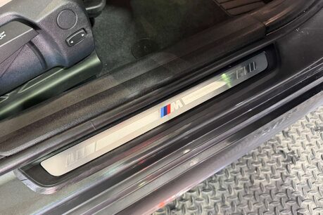 BMW 3 Series 2.0 330e 12kWh M Sport Saloon 4dr Petrol Plug-in Hybrid Auto Euro 6 (s/s) ( 13