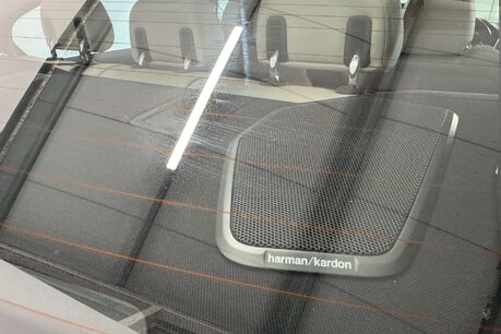 BMW 3 Series 2.0 330e 12kWh M Sport Saloon 4dr Petrol Plug-in Hybrid Auto Euro 6 (s/s) ( 64