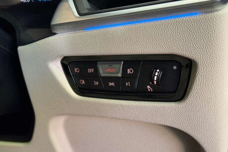 BMW 3 Series 2.0 330e 12kWh M Sport Saloon 4dr Petrol Plug-in Hybrid Auto Euro 6 (s/s) ( 22