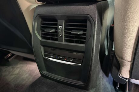 BMW 3 Series 2.0 330e 12kWh M Sport Saloon 4dr Petrol Plug-in Hybrid Auto Euro 6 (s/s) ( 48