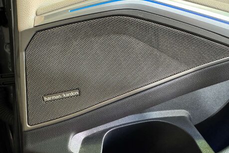 BMW 3 Series 2.0 330e 12kWh M Sport Saloon 4dr Petrol Plug-in Hybrid Auto Euro 6 (s/s) ( 51