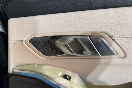 BMW 3 Series 2.0 330e 12kWh M Sport Saloon 4dr Petrol Plug-in Hybrid Auto Euro 6 (s/s) ( 50