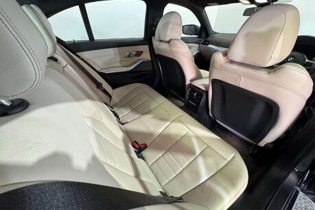 BMW 3 Series 2.0 330e 12kWh M Sport Saloon 4dr Petrol Plug-in Hybrid Auto Euro 6 (s/s) ( 46