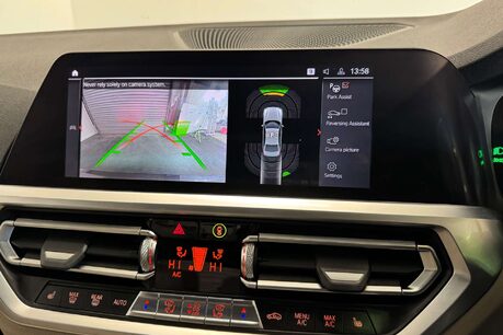 BMW 3 Series 2.0 330e 12kWh M Sport Saloon 4dr Petrol Plug-in Hybrid Auto Euro 6 (s/s) ( 33