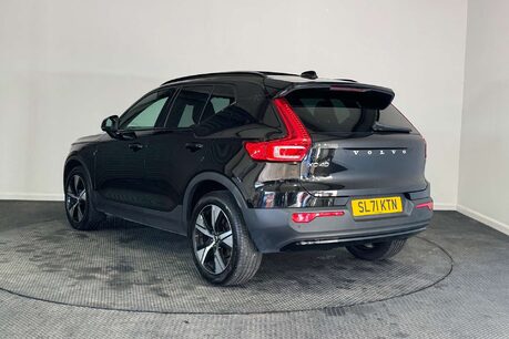 Volvo XC40 1.5h T4 Recharge 10.7kWh R-Design SUV 5dr Petrol Plug-in Hybrid Auto Euro 6 5