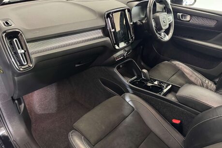 Volvo XC40 1.5h T4 Recharge 10.7kWh R-Design SUV 5dr Petrol Plug-in Hybrid Auto Euro 6 61