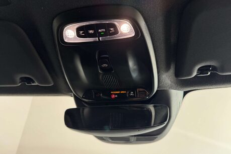 Volvo XC40 1.5h T4 Recharge 10.7kWh R-Design SUV 5dr Petrol Plug-in Hybrid Auto Euro 6 40