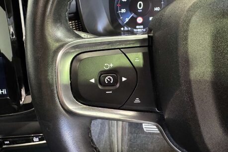 Volvo XC40 1.5h T4 Recharge 10.7kWh R-Design SUV 5dr Petrol Plug-in Hybrid Auto Euro 6 26