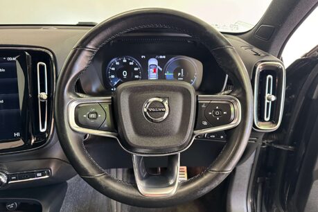 Volvo XC40 1.5h T4 Recharge 10.7kWh R-Design SUV 5dr Petrol Plug-in Hybrid Auto Euro 6 19