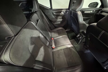Volvo XC40 1.5h T4 Recharge 10.7kWh R-Design SUV 5dr Petrol Plug-in Hybrid Auto Euro 6 42