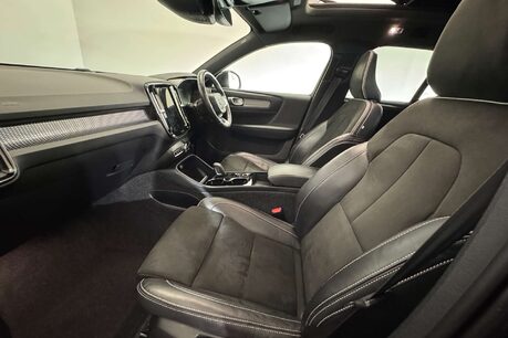 Volvo XC40 1.5h T4 Recharge 10.7kWh R-Design SUV 5dr Petrol Plug-in Hybrid Auto Euro 6 60