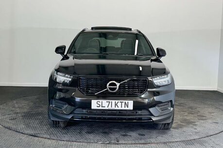Volvo XC40 1.5h T4 Recharge 10.7kWh R-Design SUV 5dr Petrol Plug-in Hybrid Auto Euro 6 2
