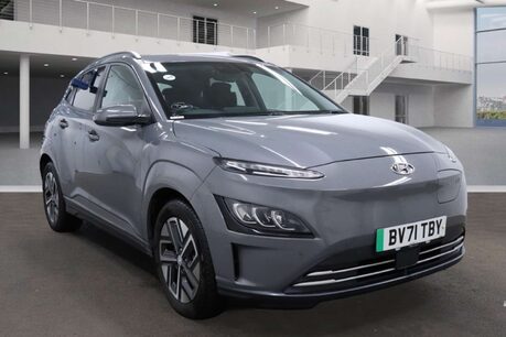Hyundai KONA 64kWh Premium SUV 5dr Electric Auto (10.5kW Charger) (204 ps)