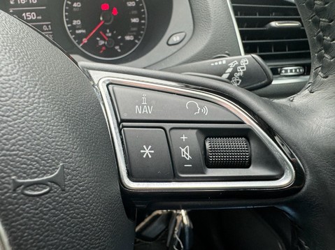 Audi Q3 TFSI QUATTRO SE 23