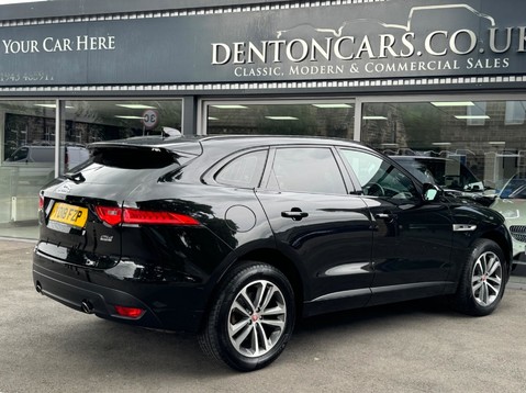 Jaguar F-Pace 2.0 D240 R-Sport Auto AWD Euro 6 (s/s) 5dr 9