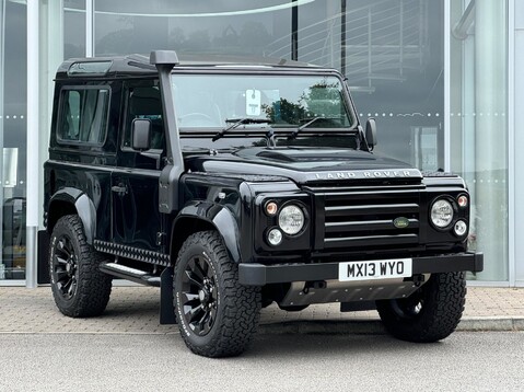 Land Rover Defender TD XS STATION WAGON 1