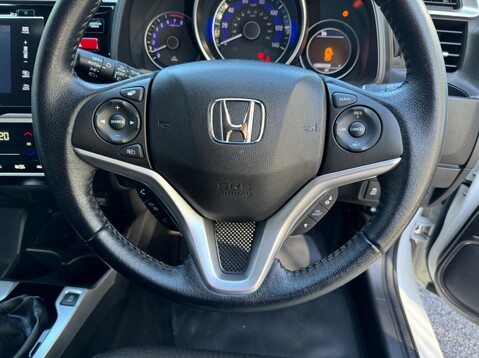 Honda Jazz I-VTEC EX 32