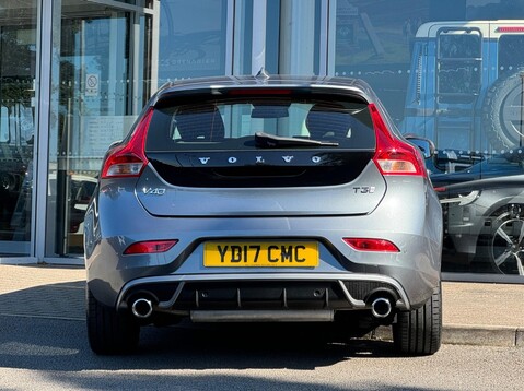 Volvo V40 T3 R-DESIGN NAV PLUS 7