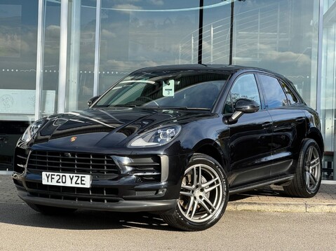 Porsche Macan PDK 4