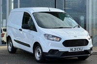 Ford Transit Courier BASE