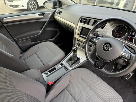 Volkswagen Golf MATCH TSI BLUEMOTION TECHNOLOGY 29