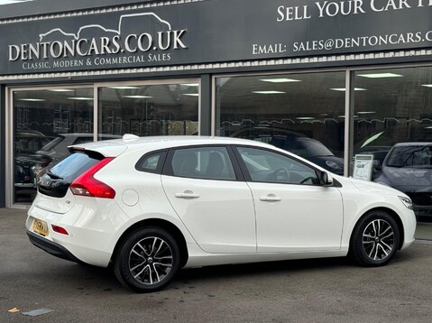 Volvo V40 T2 MOMENTUM NAV PLUS 15