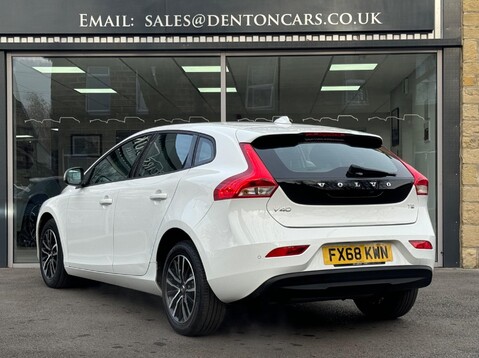 Volvo V40 T2 MOMENTUM NAV PLUS 17